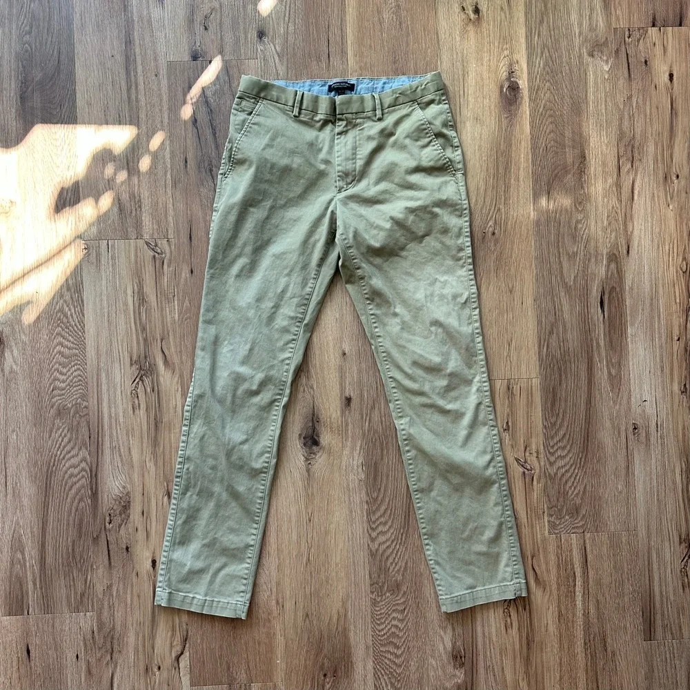 Banana Republic Kentfield Pant Mens 32x34 Olive Green Khaki Chino‎ Straight Leg